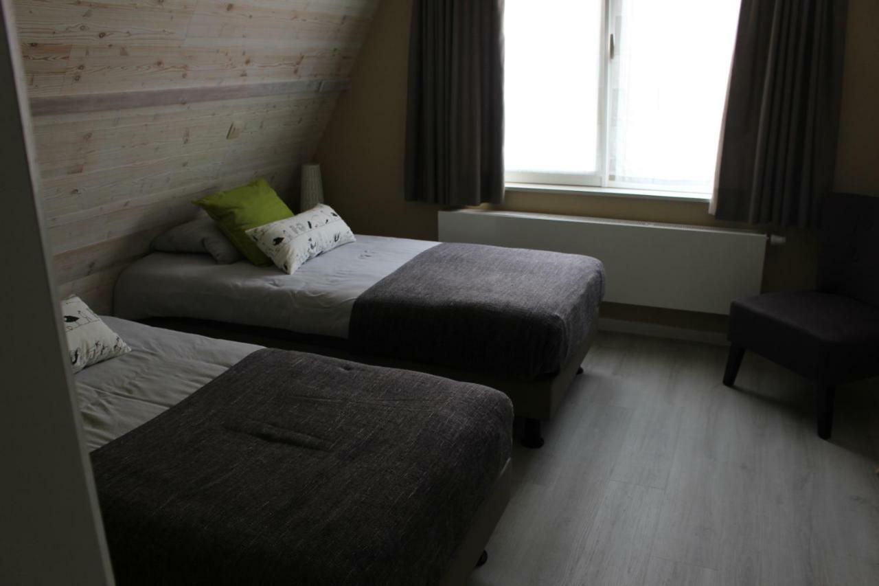 Saffels Nest Bed & Breakfast Lochristi Bagian luar foto