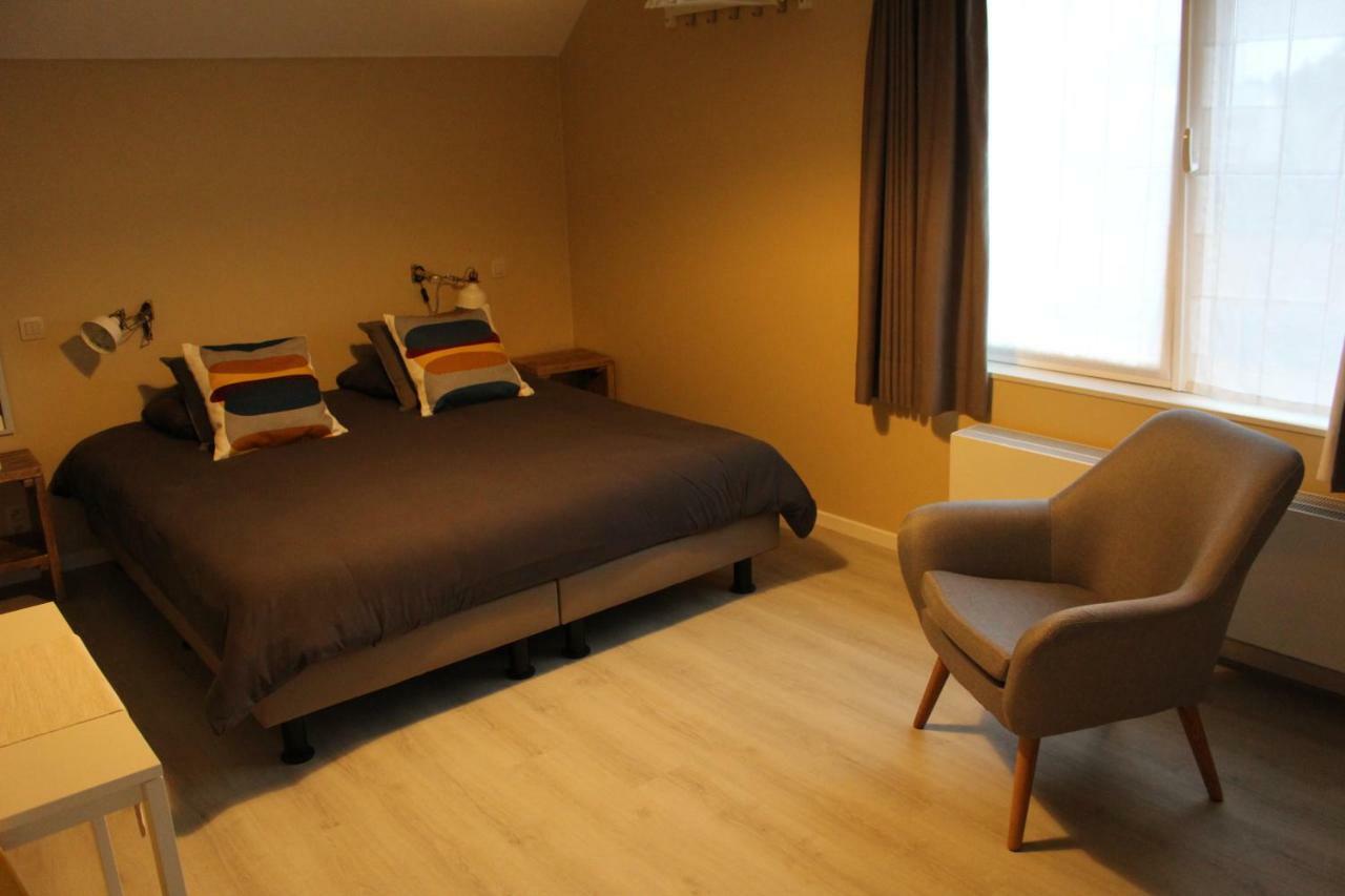 Saffels Nest Bed & Breakfast Lochristi Bagian luar foto